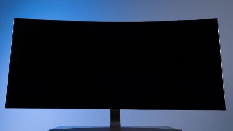 Are Curved Screens Better For Eyes?